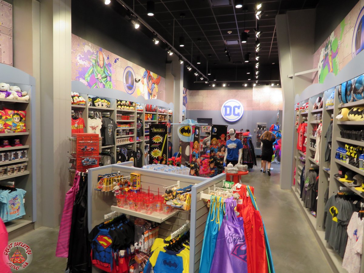 DC Super Hero Store At Six Flags Great Adventure